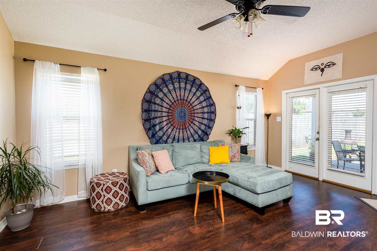 8508 Cherry Oak Court Mobile, AL 36695 - Photo 2 of 23