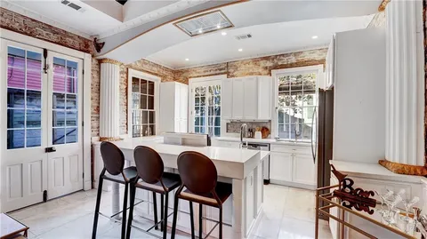 $978,000 | 632 Burgundy Street, New Orleans, LA 70112