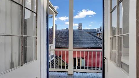 $978,000 | 632 Burgundy Street, New Orleans, LA 70112