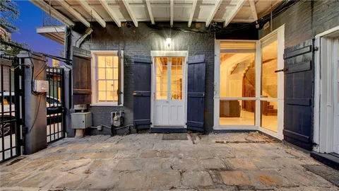 $978,000 | 632 Burgundy Street, New Orleans, LA 70112