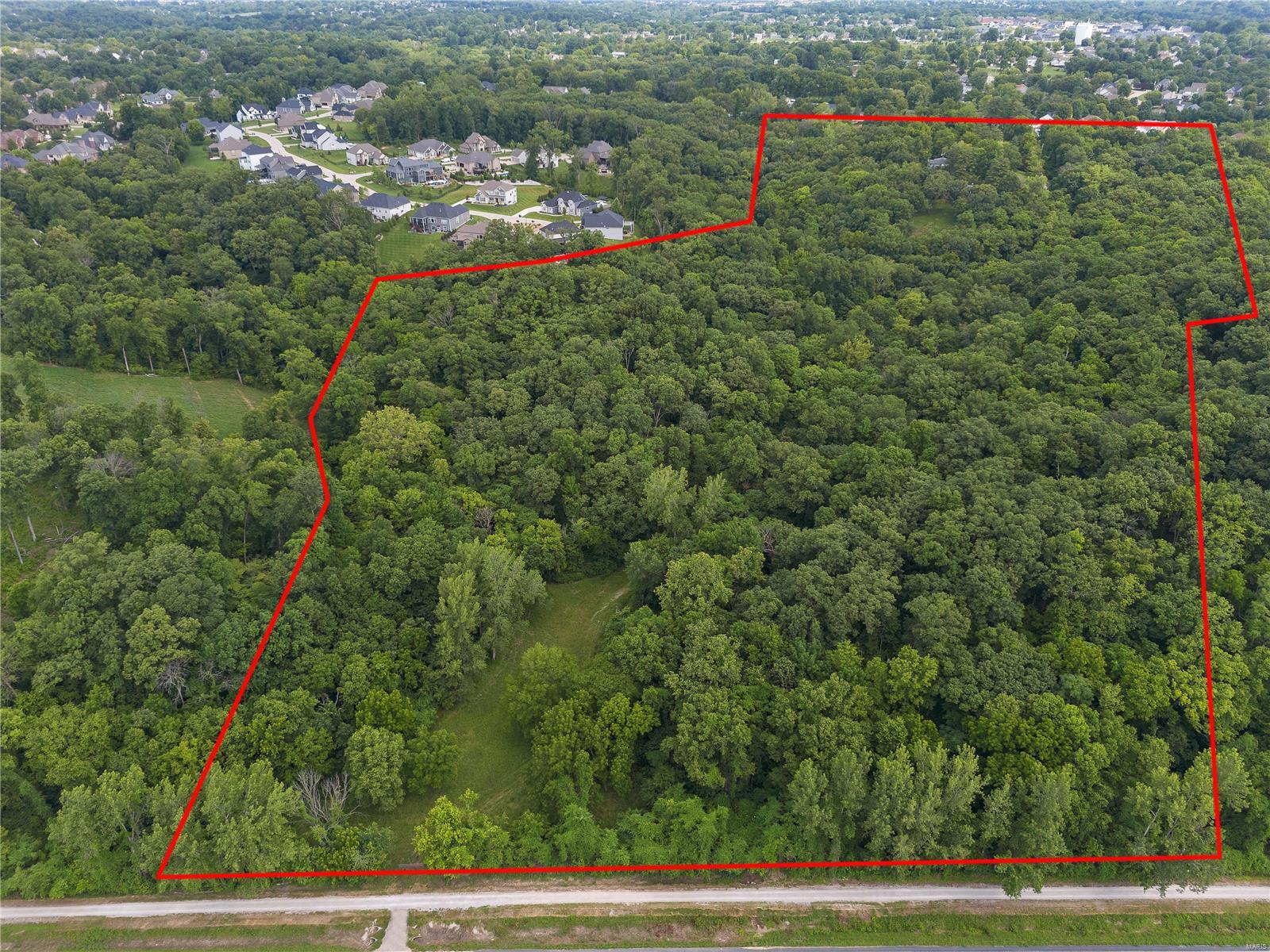 17 Greens Bottom Road St. Charles, MO 63304 - Photo 4 of 16
