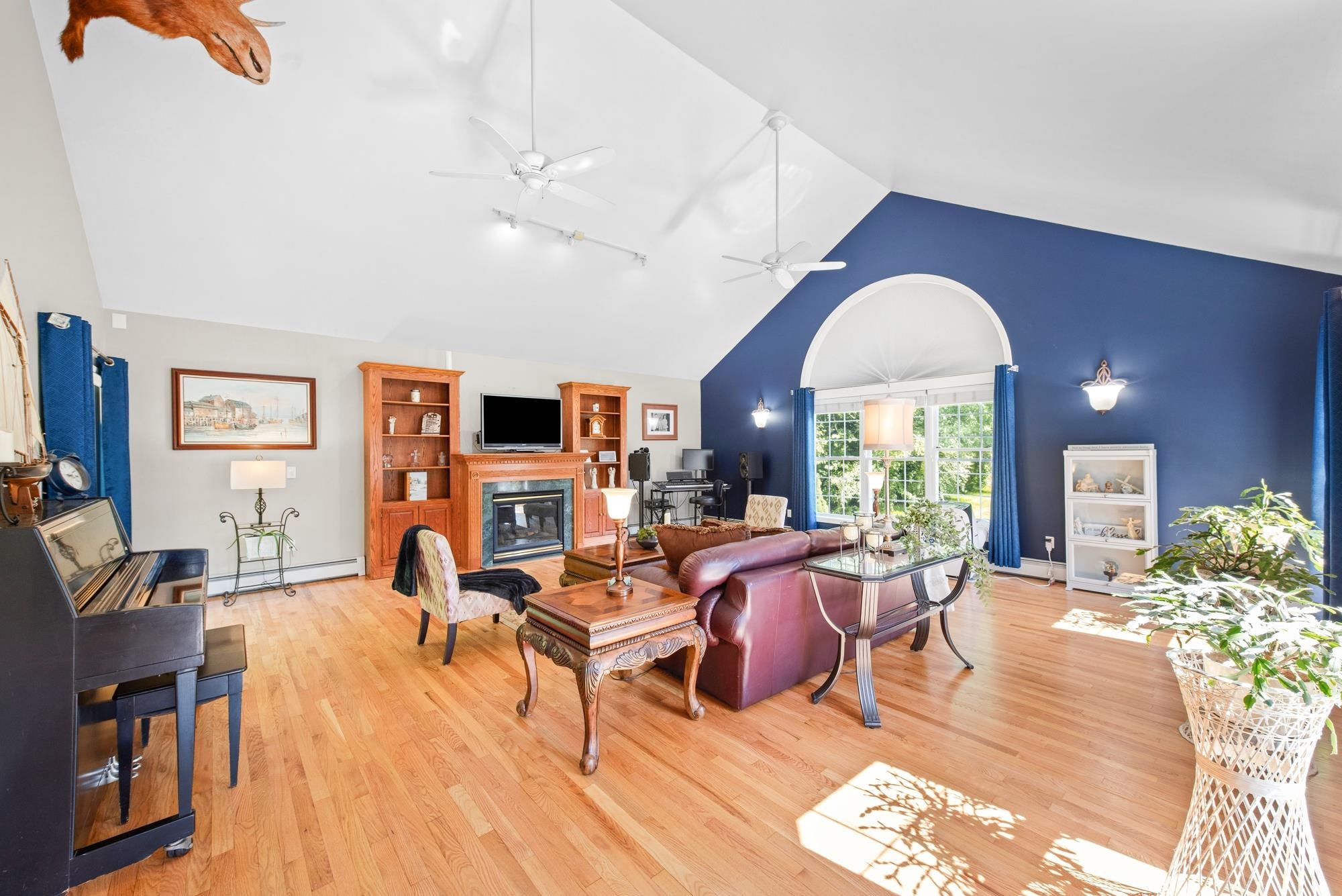 31 Merrill Road Goffstown, NH 03045 - Photo 2 of 60