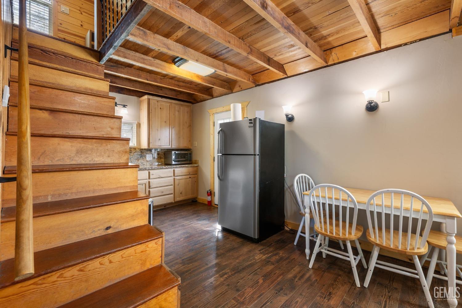 Undisclosed Address Posey, CA 93260 - Photo 19 of 53 a view of kitchen with furniture and refrigerator