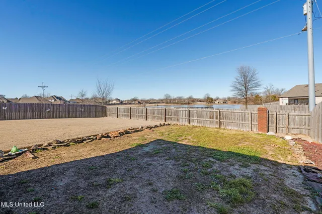 $525,000 | 2190 Redbud Cove, Southaven, MS 38672