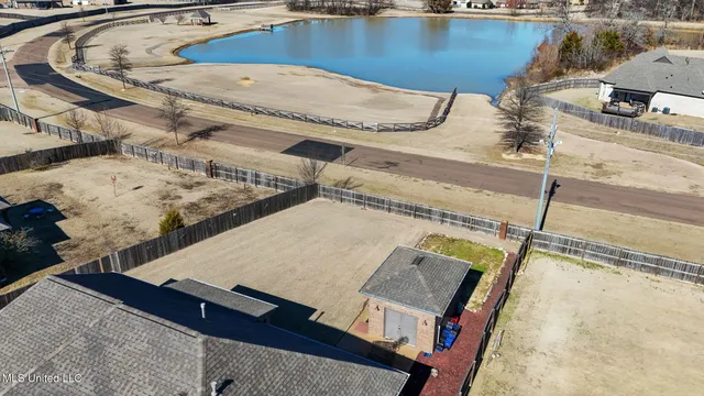 $525,000 | 2190 Redbud Cove, Southaven, MS 38672