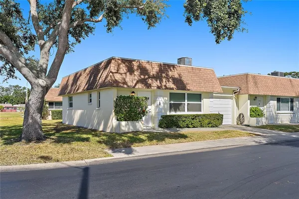 $130,000 | 6795 Armand Place, Unit 4, Pinellas Park, FL 33781