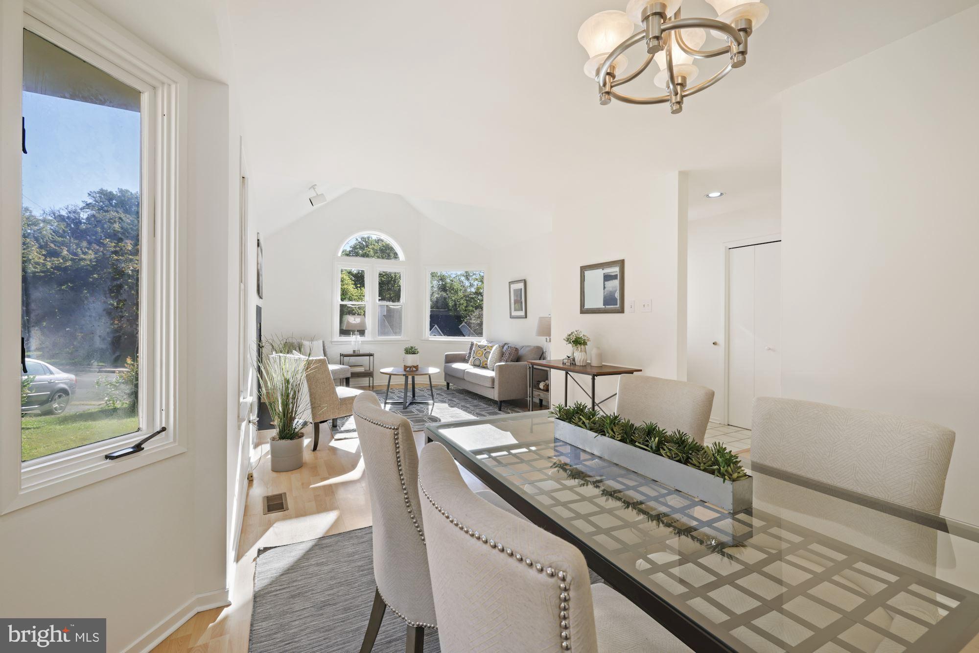10044 Pratt Place Silver Spring, MD 20910 - Photo 12 of 47 Gallery Image 12