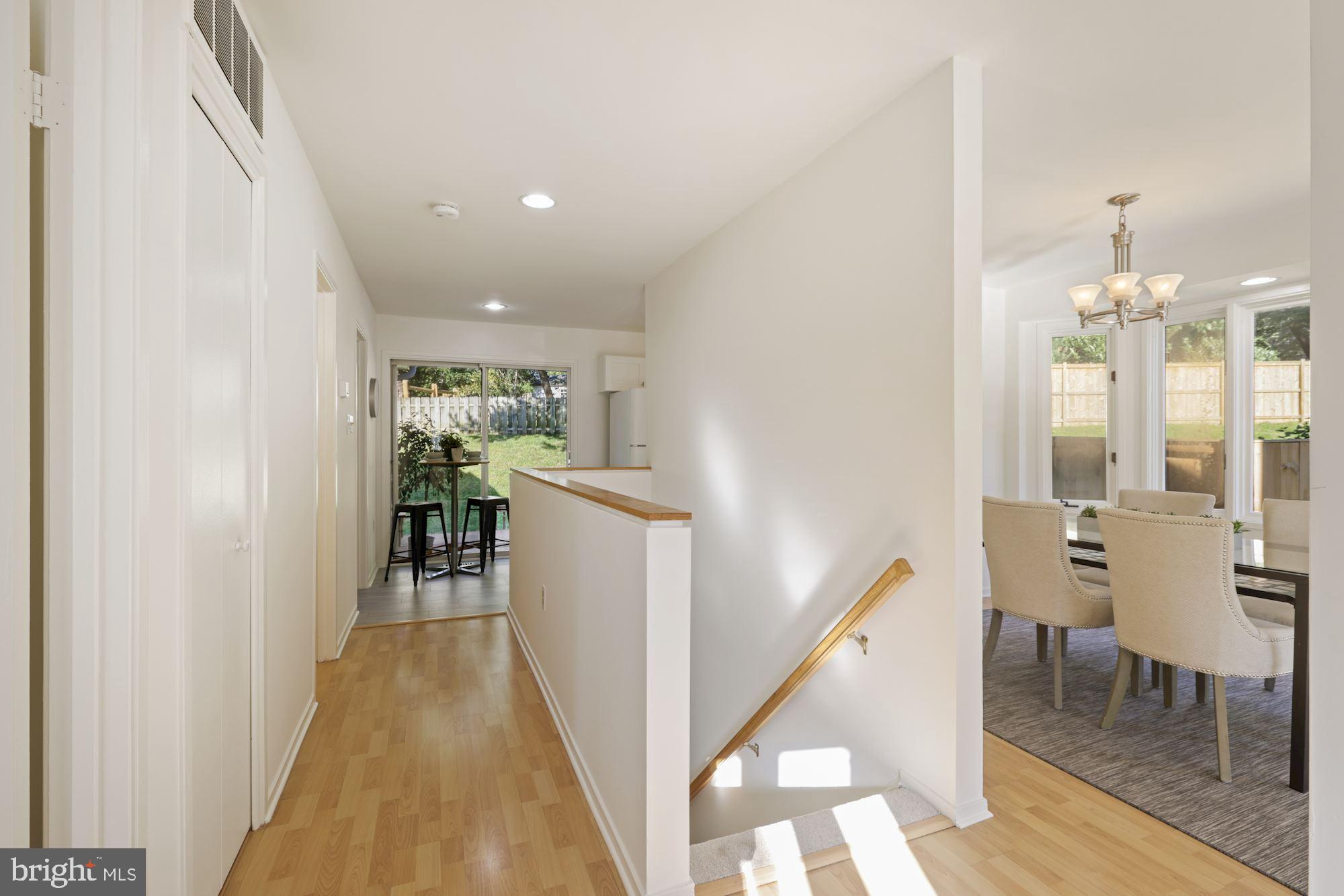 10044 Pratt Place Silver Spring, MD 20910 - Photo 3 of 47 Gallery Image 3