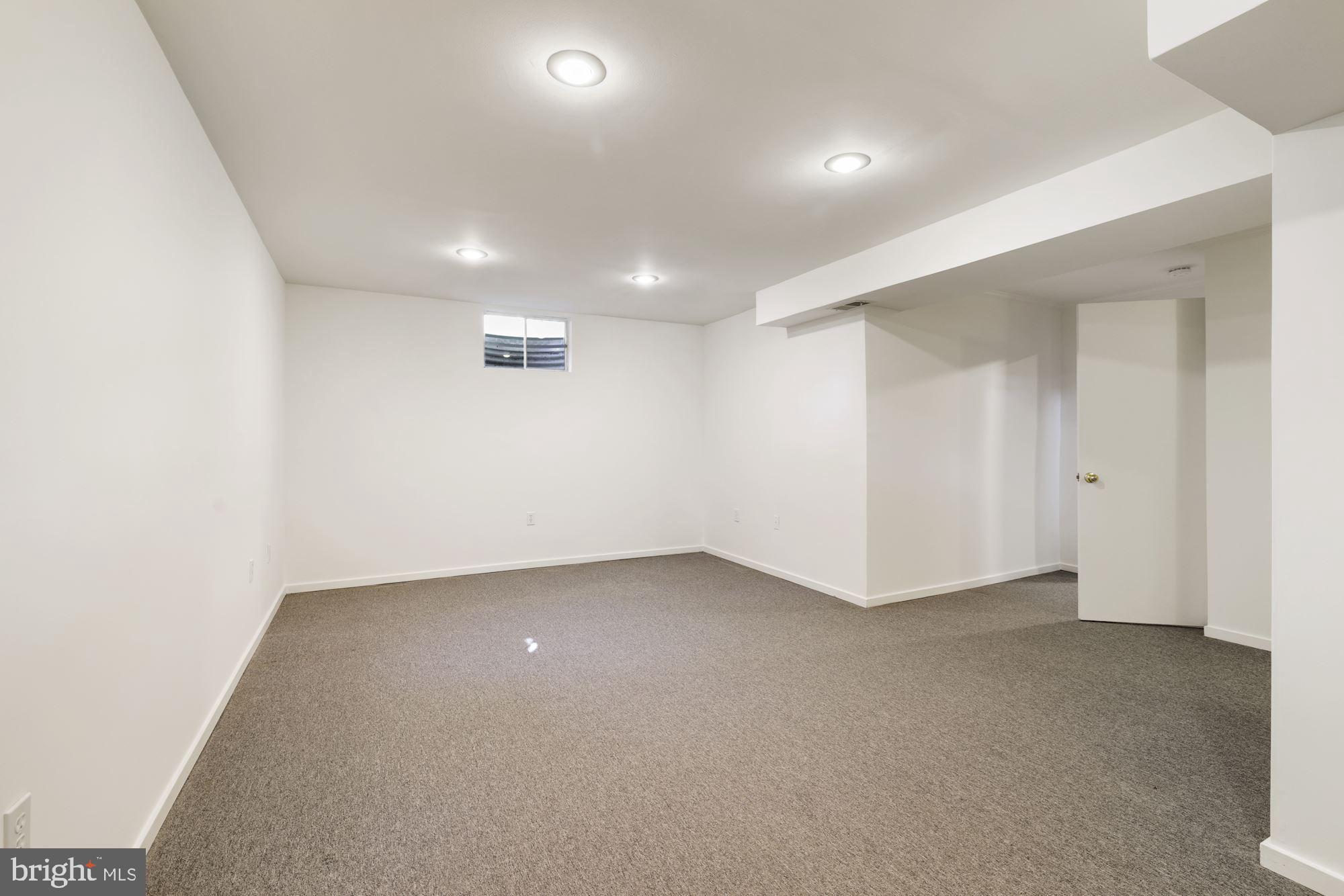 10044 Pratt Place Silver Spring, MD 20910 - Photo 33 of 47 Gallery Image 33