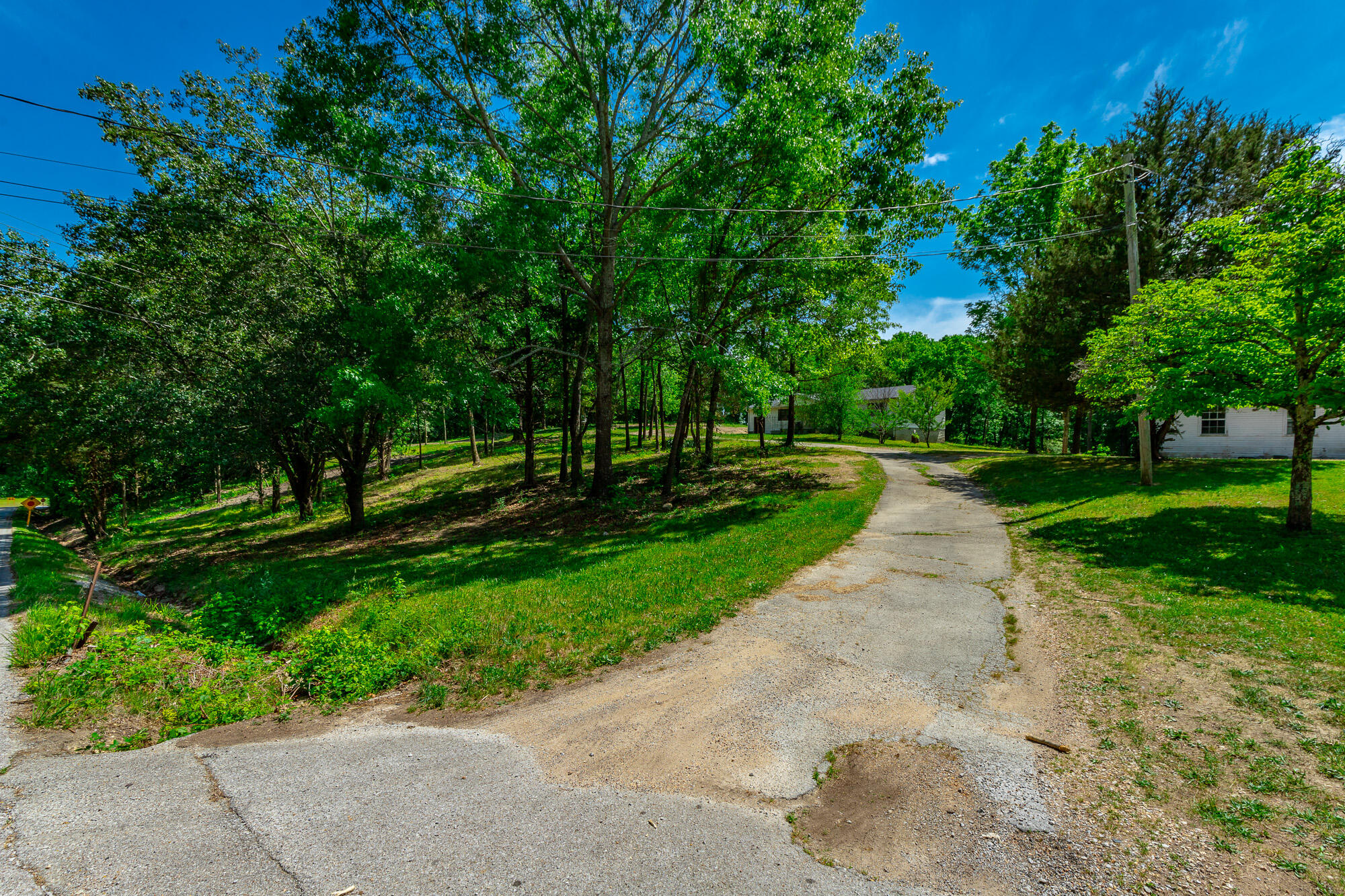8840 Igou Gap Road Chattanooga, TN 37421 - Photo 6 of 28 8840 Igou Gap Road HD