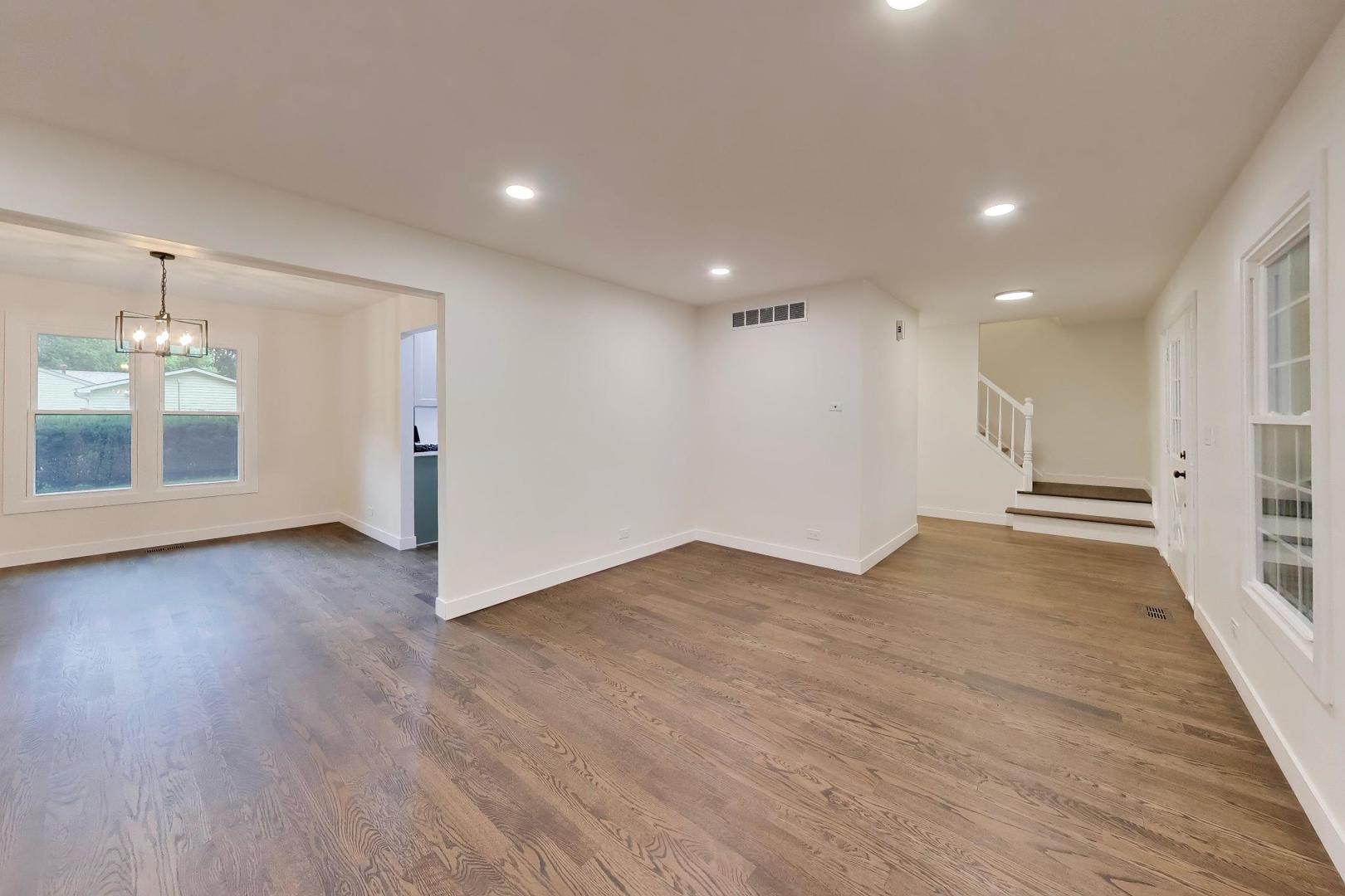 2308 Modaff Road Naperville, IL 60565 - Photo 6 of 36