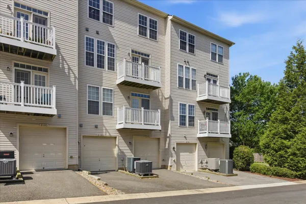 $359,000 | 2183 Ivy Lane, Unit 4, Chesapeake Beach, MD 20732