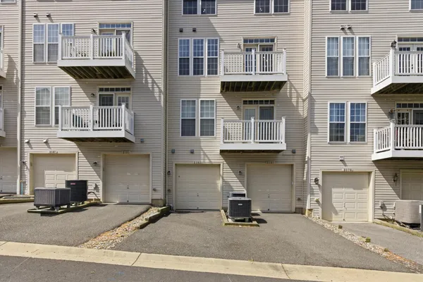$359,000 | 2183 Ivy Lane, Unit 4, Chesapeake Beach, MD 20732