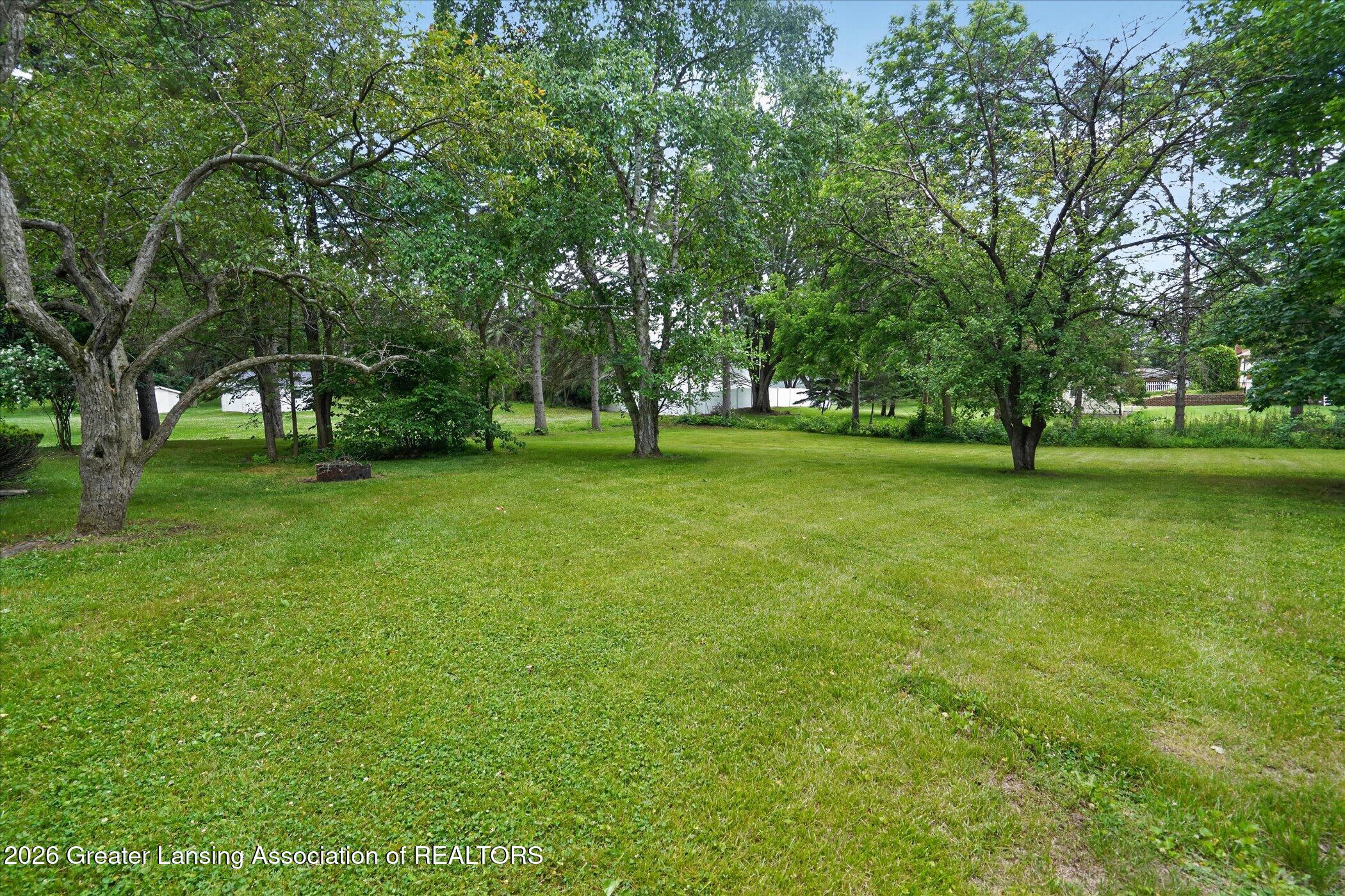 12419 East Greenfield Road Lansing, MI 48917 - Photo 46 of 46 48-12419-E-Greenfield-Rd-Lansing-WindowS