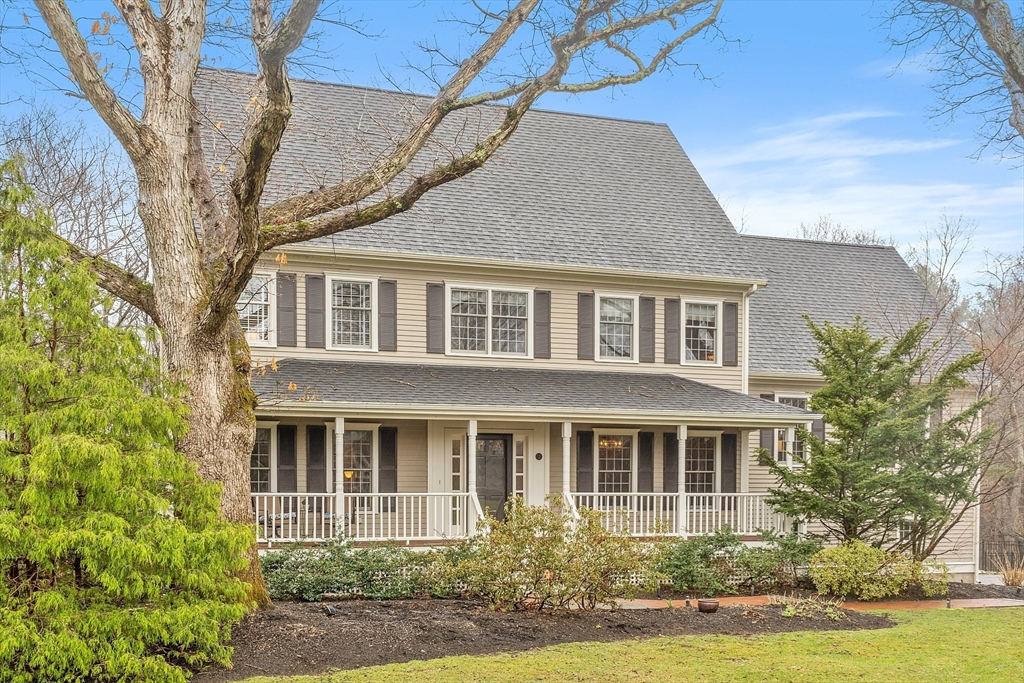 2 Davis Lane Georgetown, MA 01833 - Photo 3 of 42 Gallery Image 3