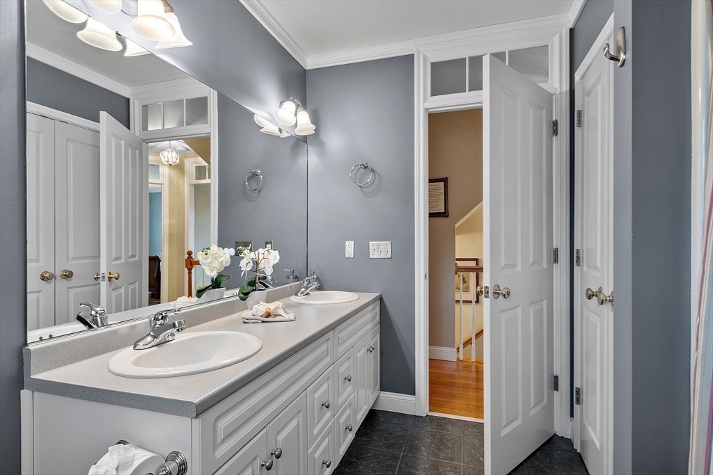 2 Davis Lane Georgetown, MA 01833 - Photo 31 of 42 Gallery Image 31