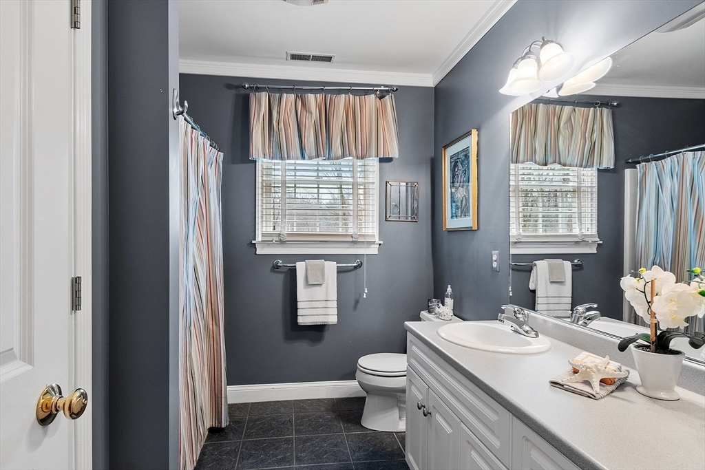 2 Davis Lane Georgetown, MA 01833 - Photo 32 of 42 Gallery Image 32