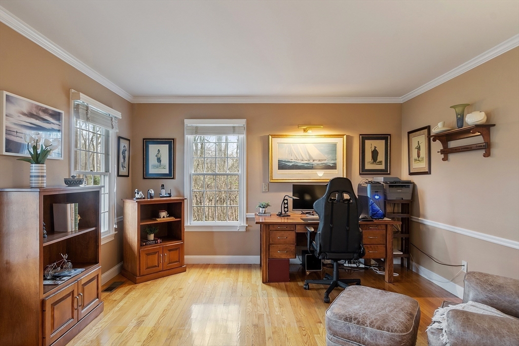 2 Davis Lane Georgetown, MA 01833 - Photo 9 of 42 Gallery Image 9
