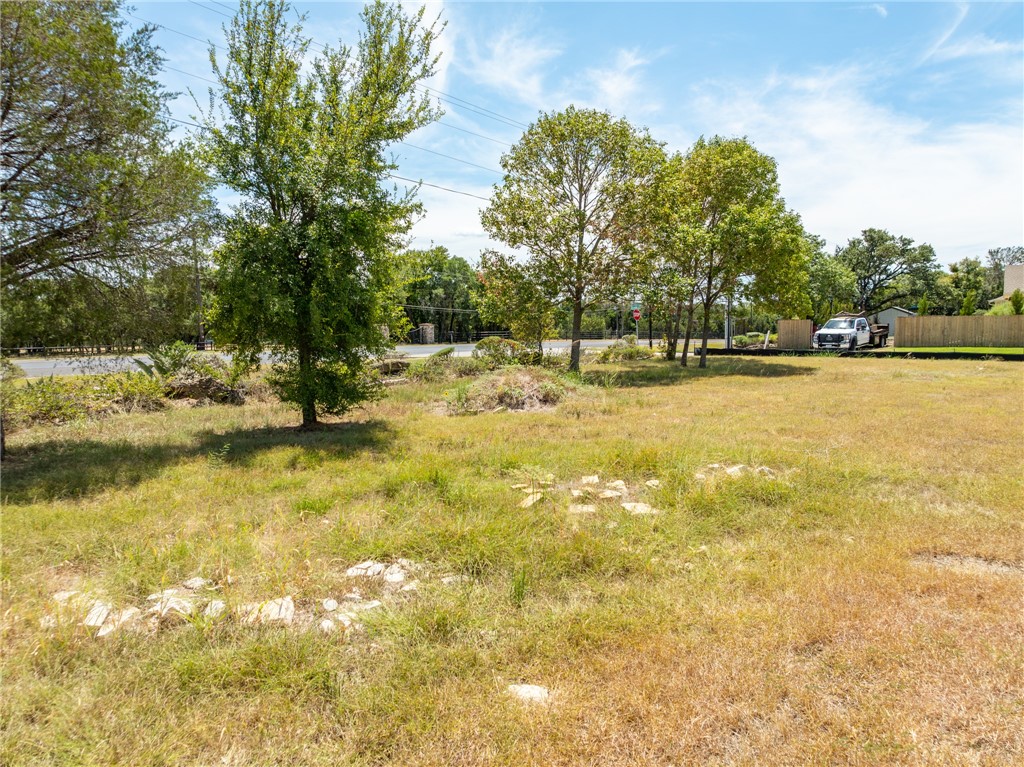 220 Wycliff Drive China Spring, TX 76633 - Photo 6 of 10