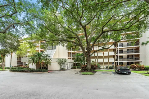 $195,000 | 6620 Boca Del Mar Drive, Unit 507, Boca Raton, FL 33433