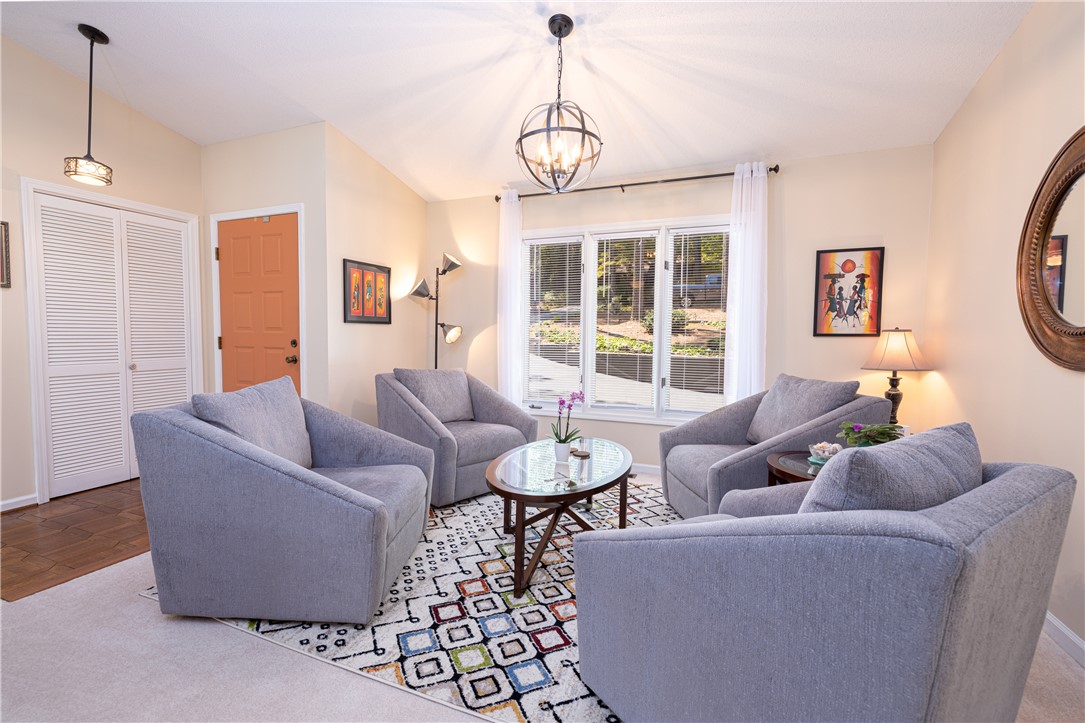 44 Par Harbor Way Salem, SC 29676 - Photo 3 of 39 Gallery Image 3
