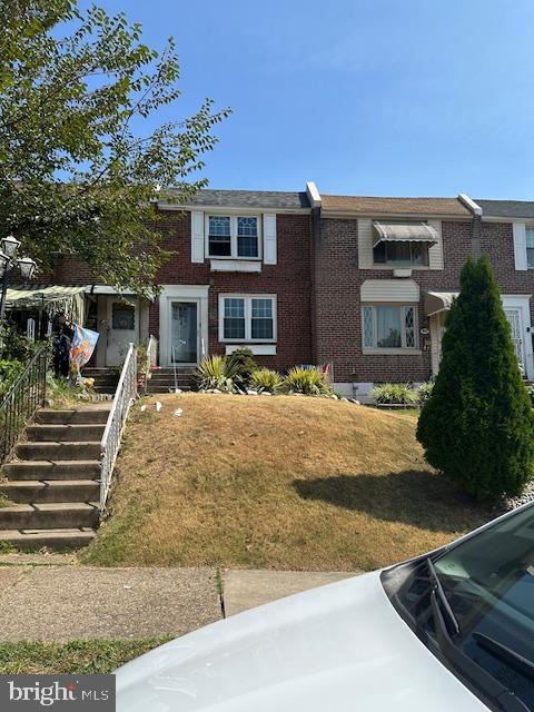1629 Farrington Road Philadelphia, PA 19151 - Photo 1 of 10 front