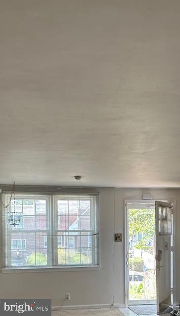 1629 Farrington Road Philadelphia, PA 19151 - Photo 10 of 10 Living Room