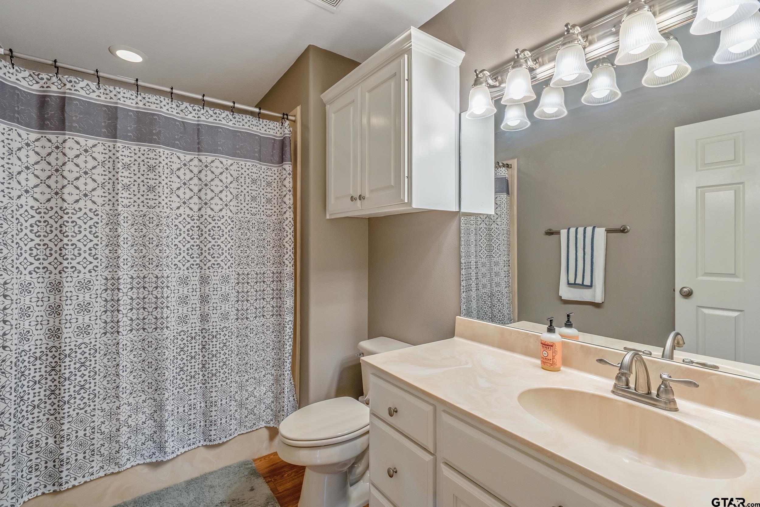 377 Utzman Road Kilgore, TX 75662 - Photo 21 of 40