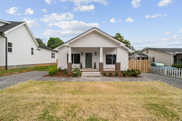$650,000 | 928 Glass Street, Franklin, TN 37064