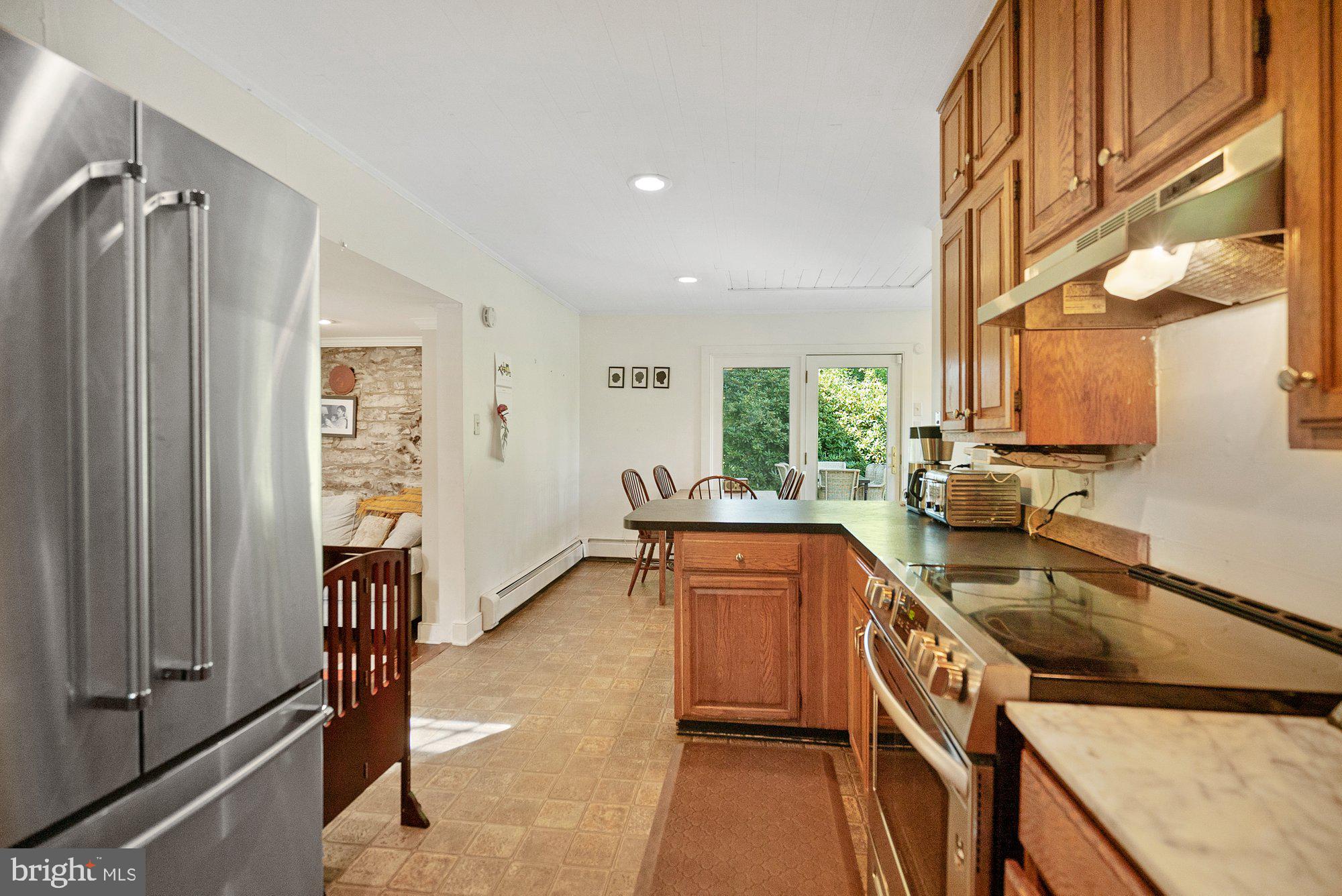 978 Highland Road Newtown, PA 18940 - Photo 14 of 54 Kitchen, Open to Breakfast Room