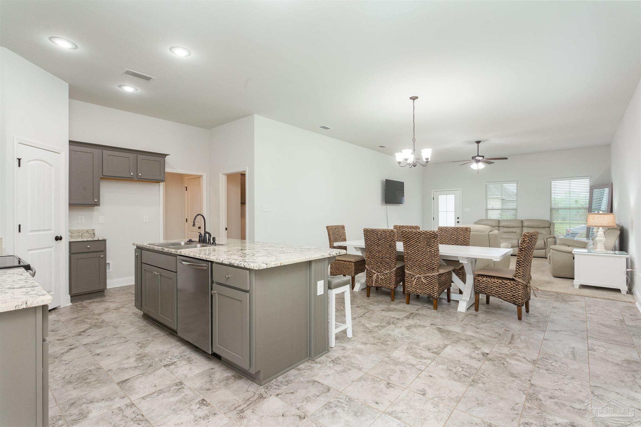 330 Topeka Road Pensacola, FL 32514 - Photo 12 of 27 Gallery Image 12