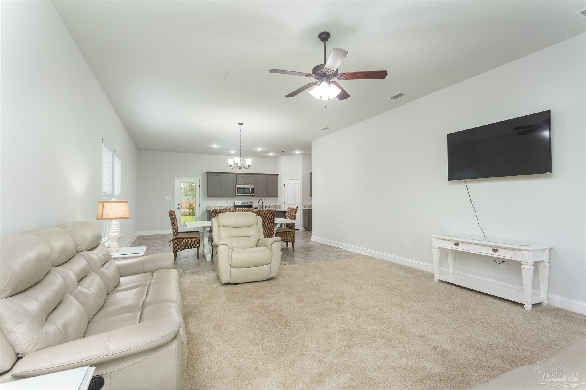 330 Topeka Road Pensacola, FL 32514 - Photo 8 of 27 Gallery Image 8