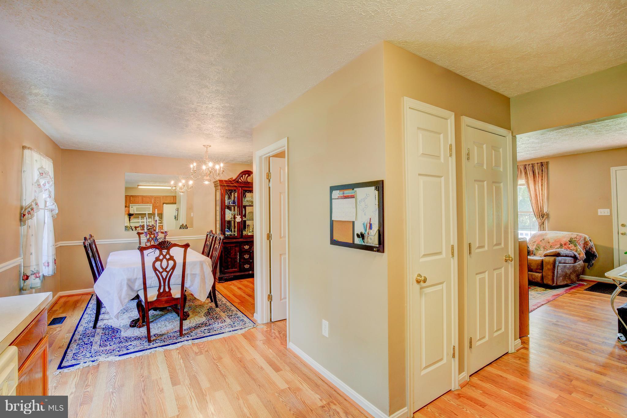 9080 Riverhill Road Laurel, MD 20723 - Photo 11 of 30 Interior (General)
