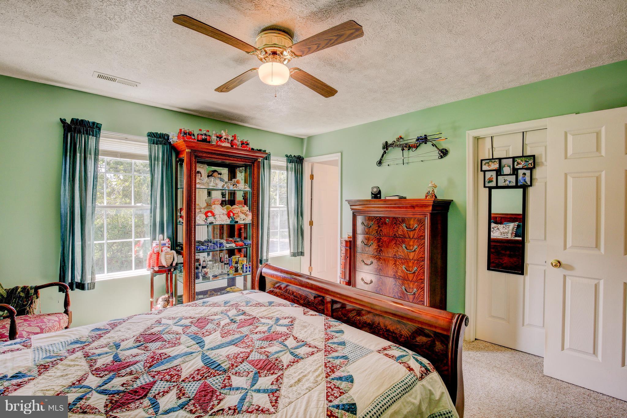 9080 Riverhill Road Laurel, MD 20723 - Photo 21 of 30 Bedroom (Master)