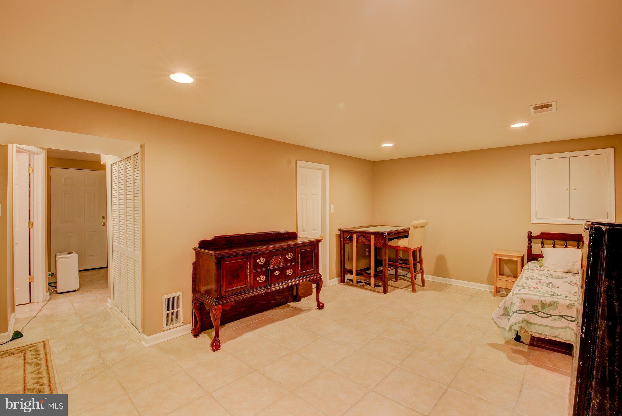 9080 Riverhill Road Laurel, MD 20723 - Photo 23 of 30 Basement