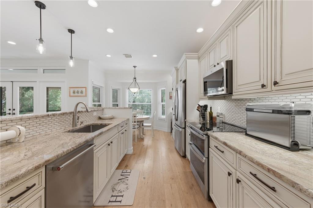 5070 Tamarind Ridge Drive Naples, FL 34119 - Photo 12 of 44