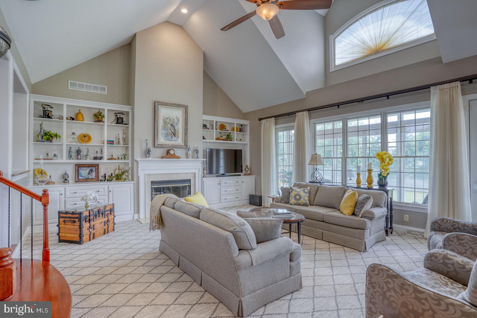80 Case Ridge Road Dover, DE 19901 - Photo 16 of 63 Great rm w/ vaulted ceilings and doors to sunroom