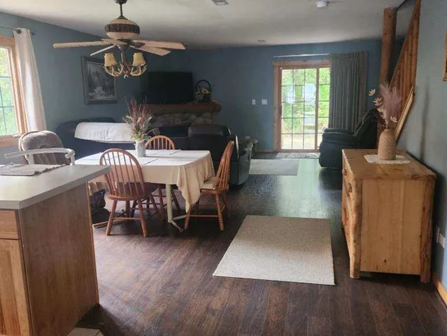 $1,895 | 2643 North Illinois Rt 178 Road, Unit Q1, Utica, IL 61373