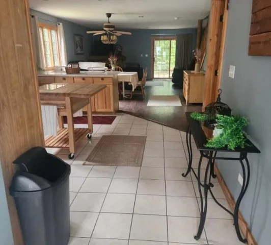 $1,895 | 2643 North Illinois Rt 178 Road, Unit Q1, Utica, IL 61373