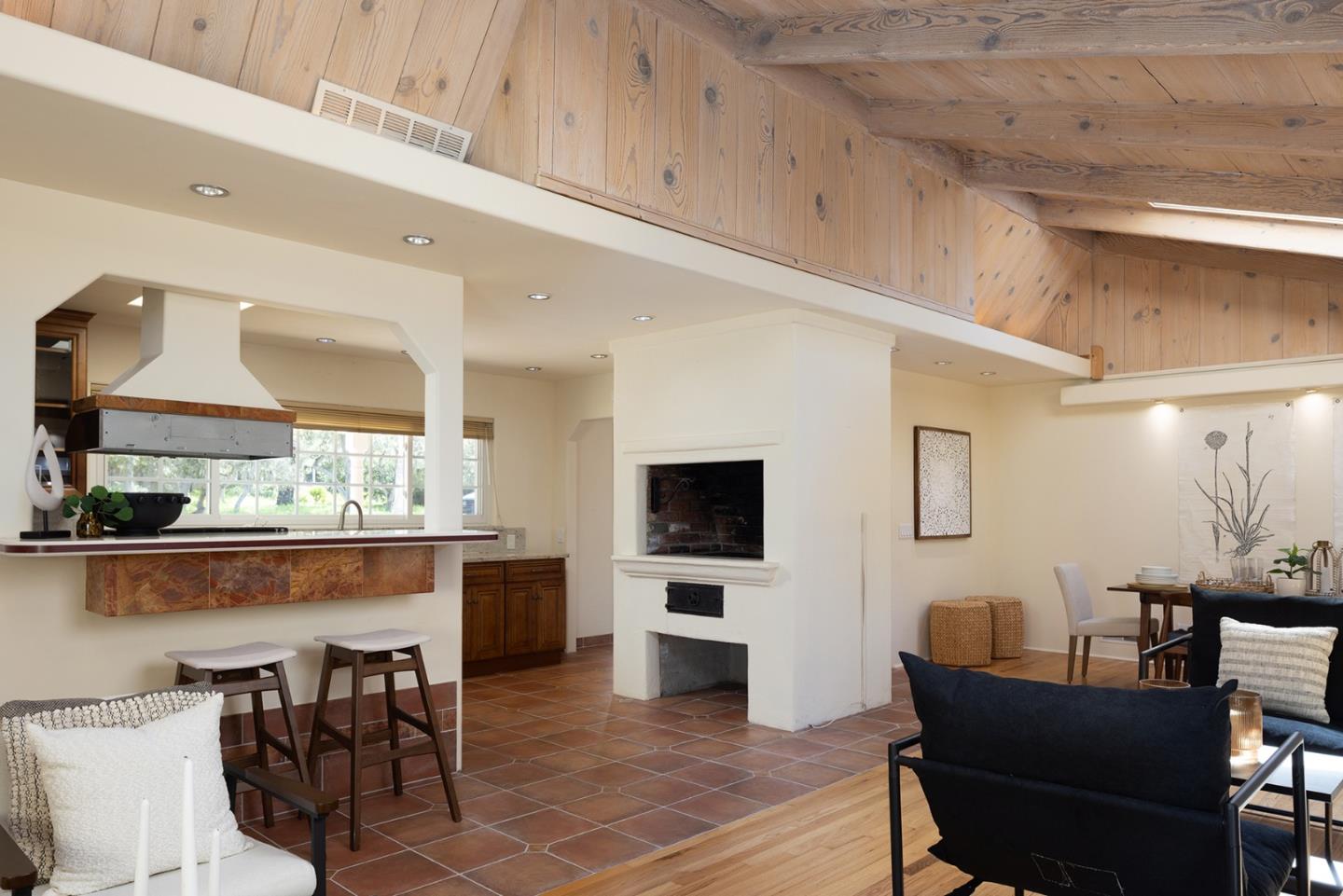 2872 Rancho Road Pebble Beach, CA 93953 - Photo 13 of 30 Gallery Image 13