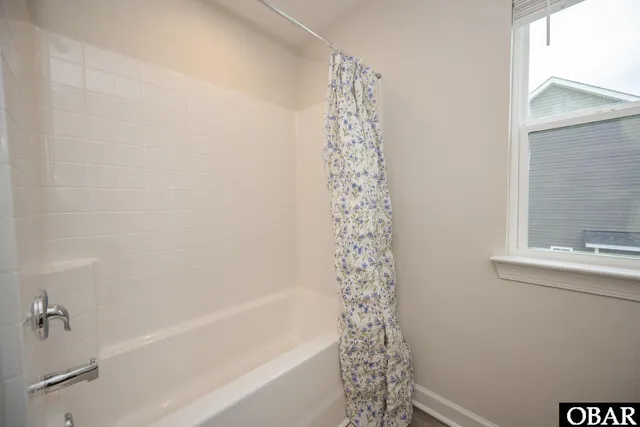 $577,500 | 221 Moorland Way, Moyock, NC 27958