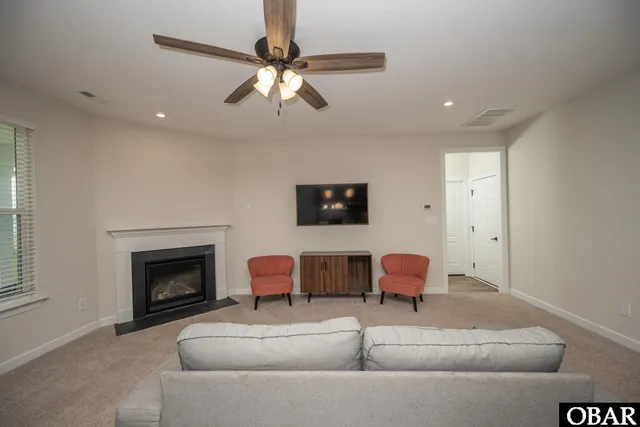 $577,500 | 221 Moorland Way, Moyock, NC 27958