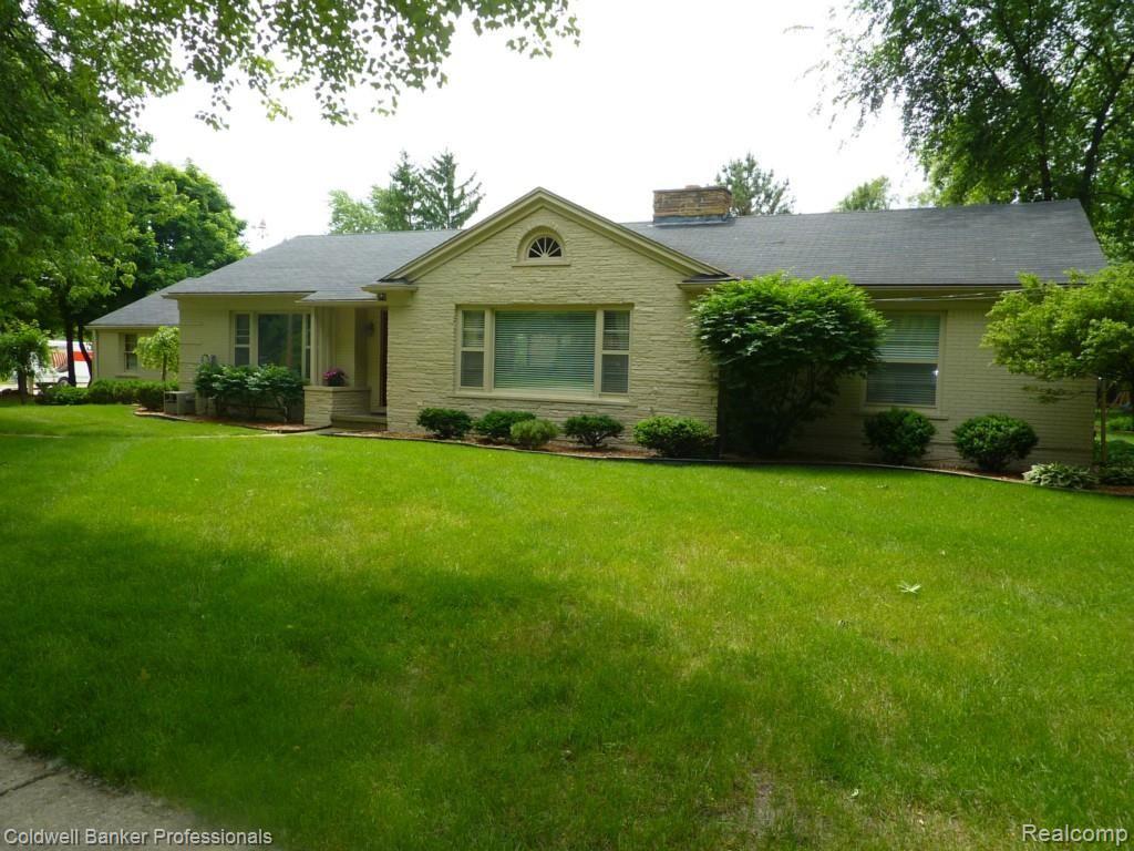 3861 West Big Beaver Road Troy, MI 48084 - Photo 1 of 16 Front Elevation