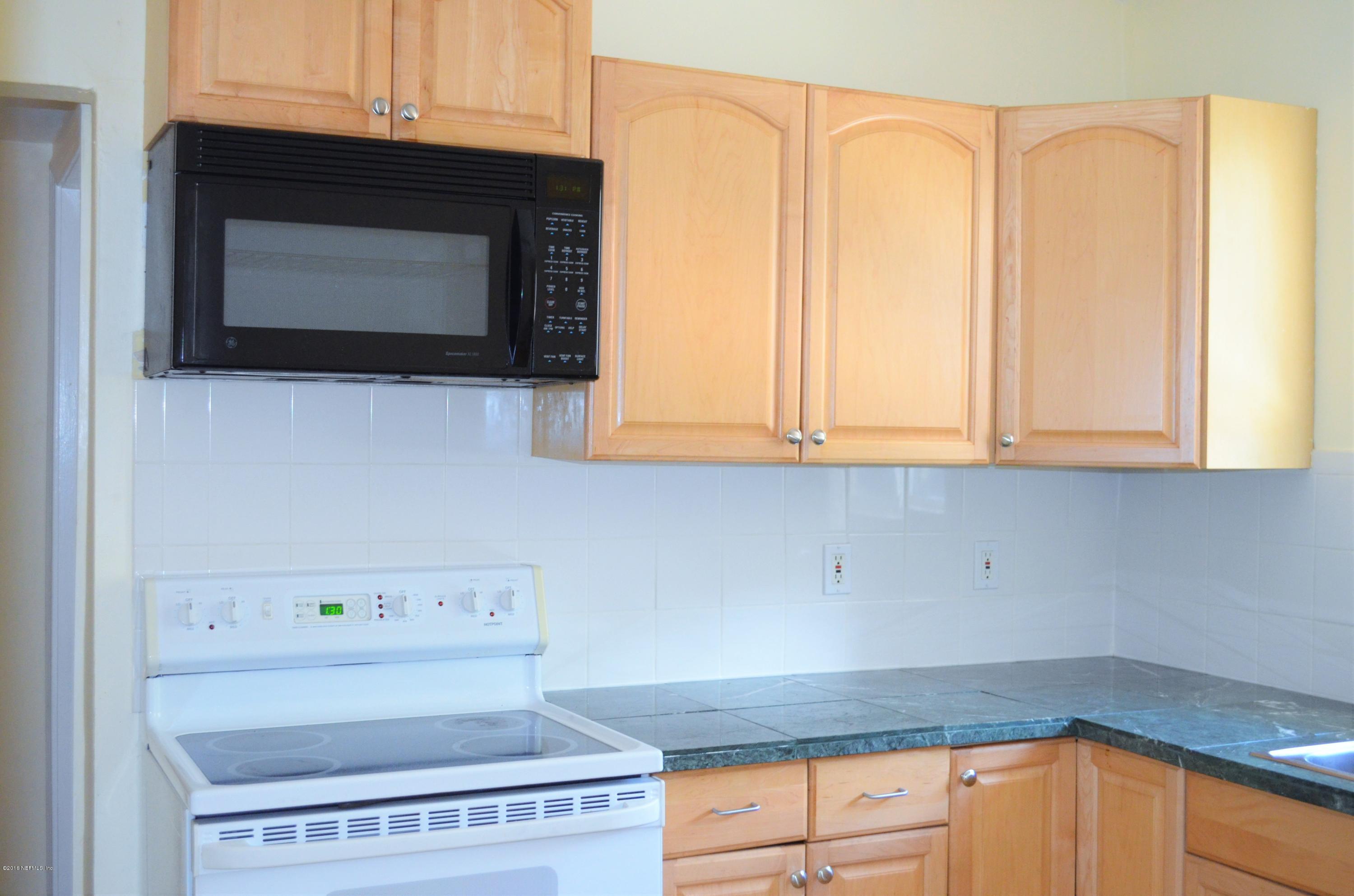 2159 Riverside Avenue, Unit 8 Jacksonville, FL 32204 - Photo 9 of 20 DSC_0322 (2)