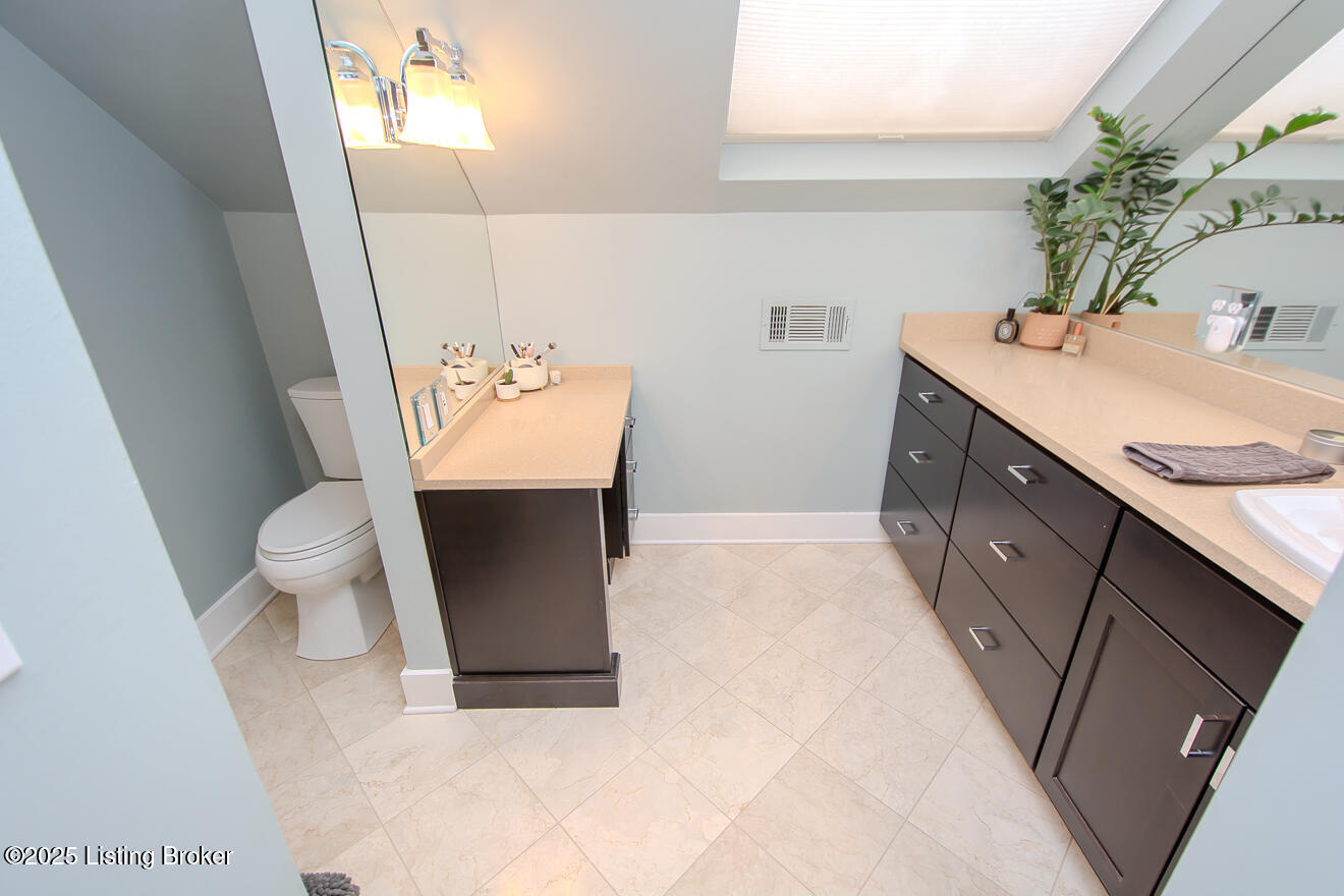 3416 Lexington Road Louisville, KY 40207 - Photo 28 of 44 Lexington-64