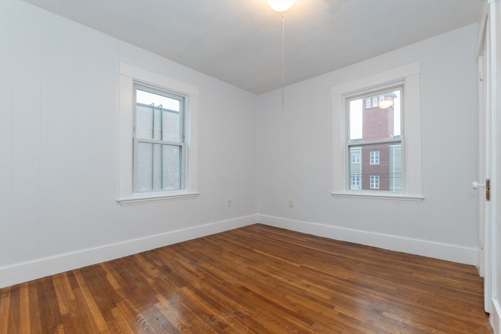 43-45 Crescent Street Wakefield, MA 01880 - Photo 14 of 40