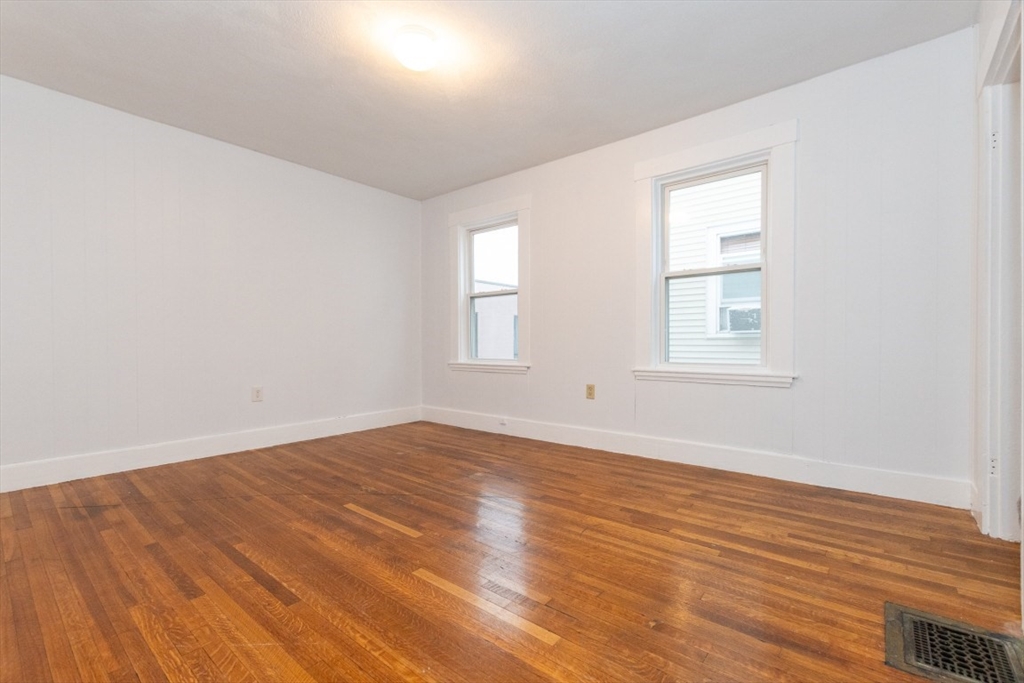 43-45 Crescent Street Wakefield, MA 01880 - Photo 15 of 40