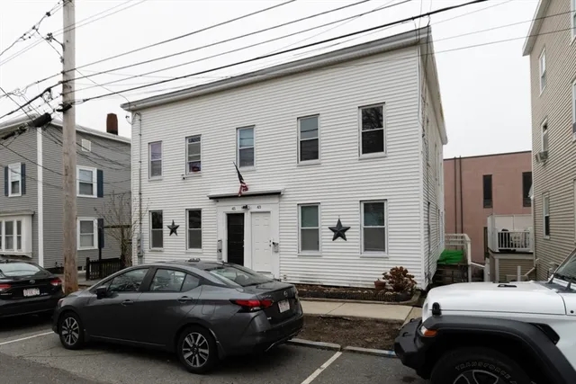$1,000,000 | 43-45 Crescent Street, Wakefield, MA 01880