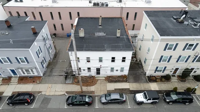 $1,000,000 | 43-45 Crescent Street, Wakefield, MA 01880