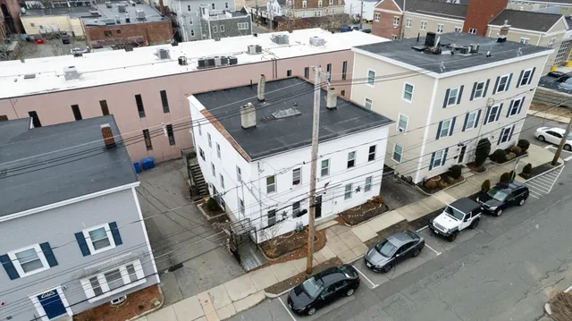 $1,000,000 | 43-45 Crescent Street, Wakefield, MA 01880
